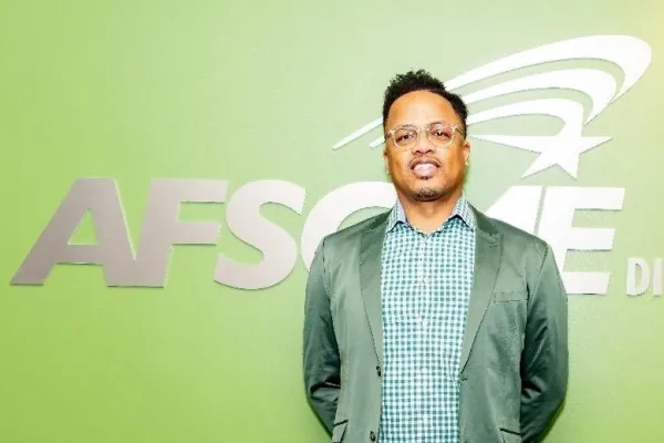 Executive Director Wayne Enoch