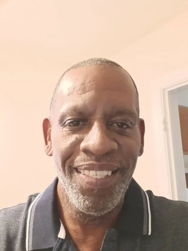 michael_barnes_877.jpg