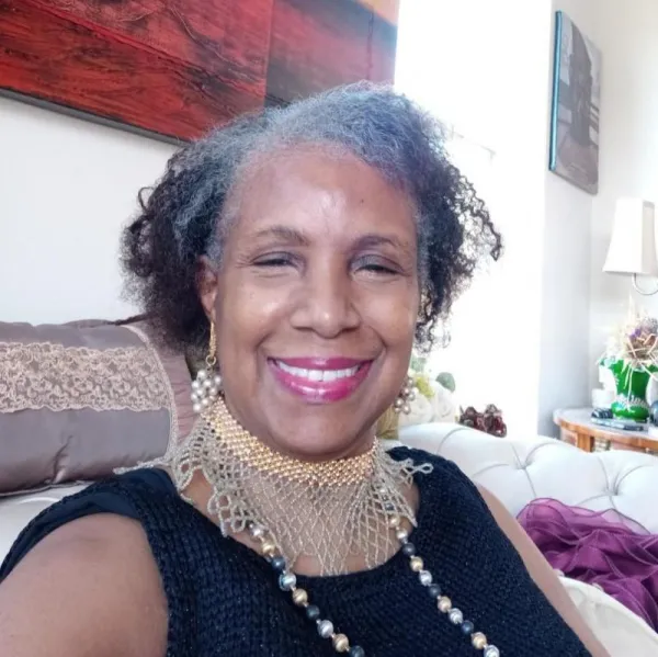 vanessa_dixon-briggs_0.jpg